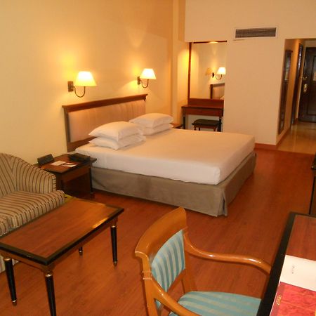 Dynasty Hotel Kuala Lumpur Exteriör bild