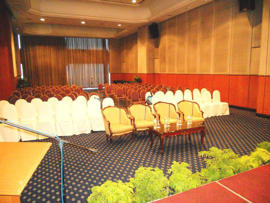Dynasty Hotel Kuala Lumpur Exteriör bild